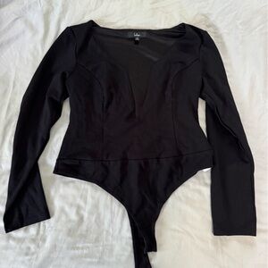 Lulu's Black  V neck Long Sleeve Bodysuit